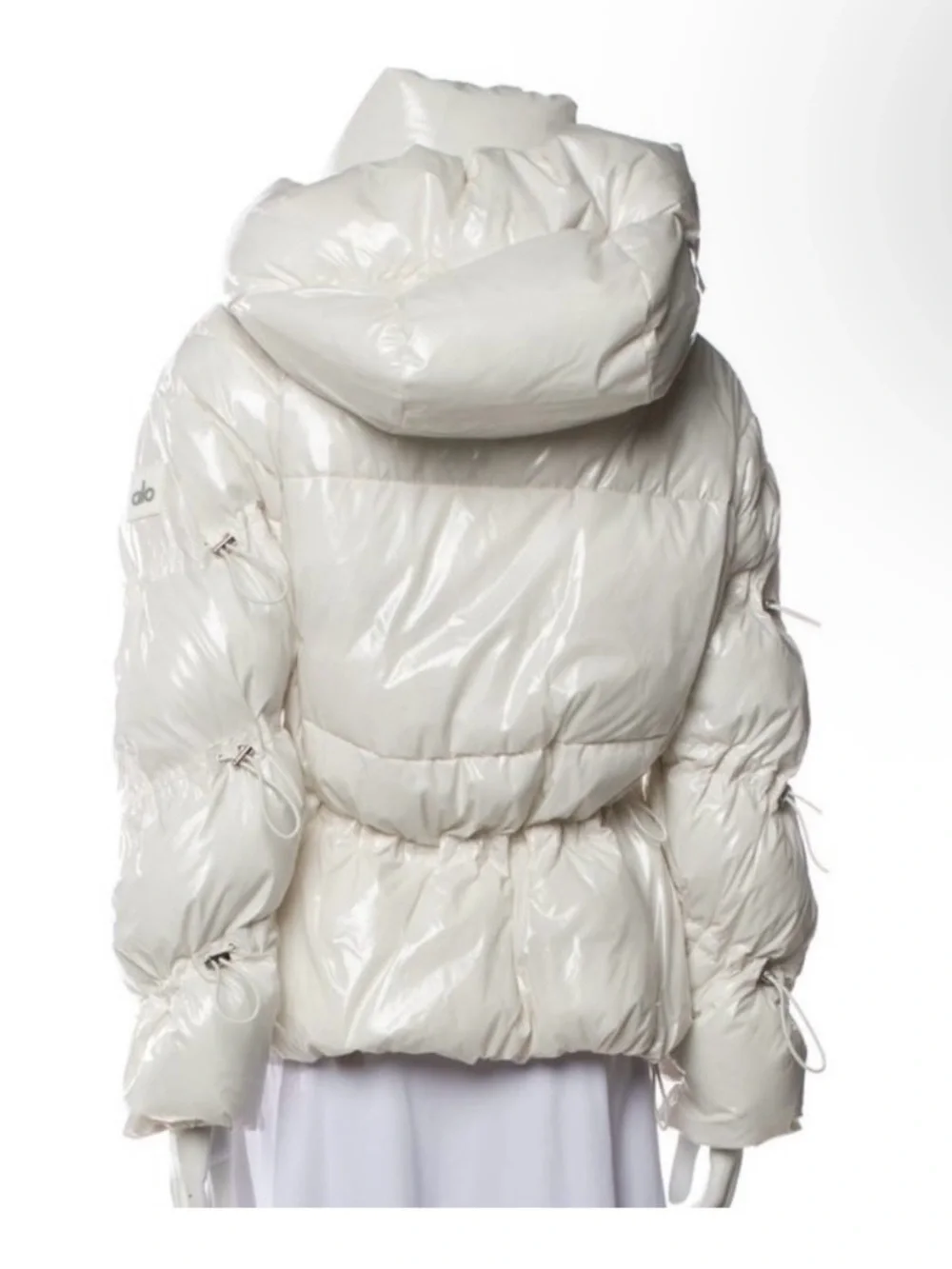 NWOT ALO Yoga Glossy Ivory Puffer Jacket with Hood Sz M
